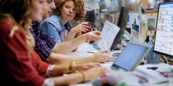 电销会销的秘诀就是:每天打20个电话